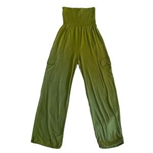 Forever 21. -Jumpsuit